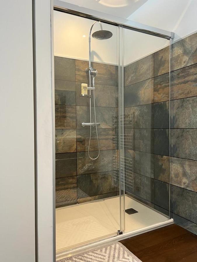 Brand New Villa With Fully Intergrated Air Conditioning & Private Pool, Overlooking Forest Sardan المظهر الخارجي الصورة